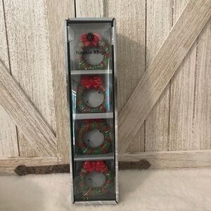 Ceramic Wreath Napkin Rings